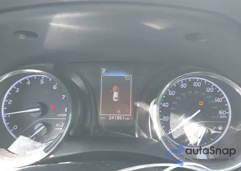 2019 Toyota Camry Le z USA, uszkodzony, nr VIN 4T1B11HK0KU754217